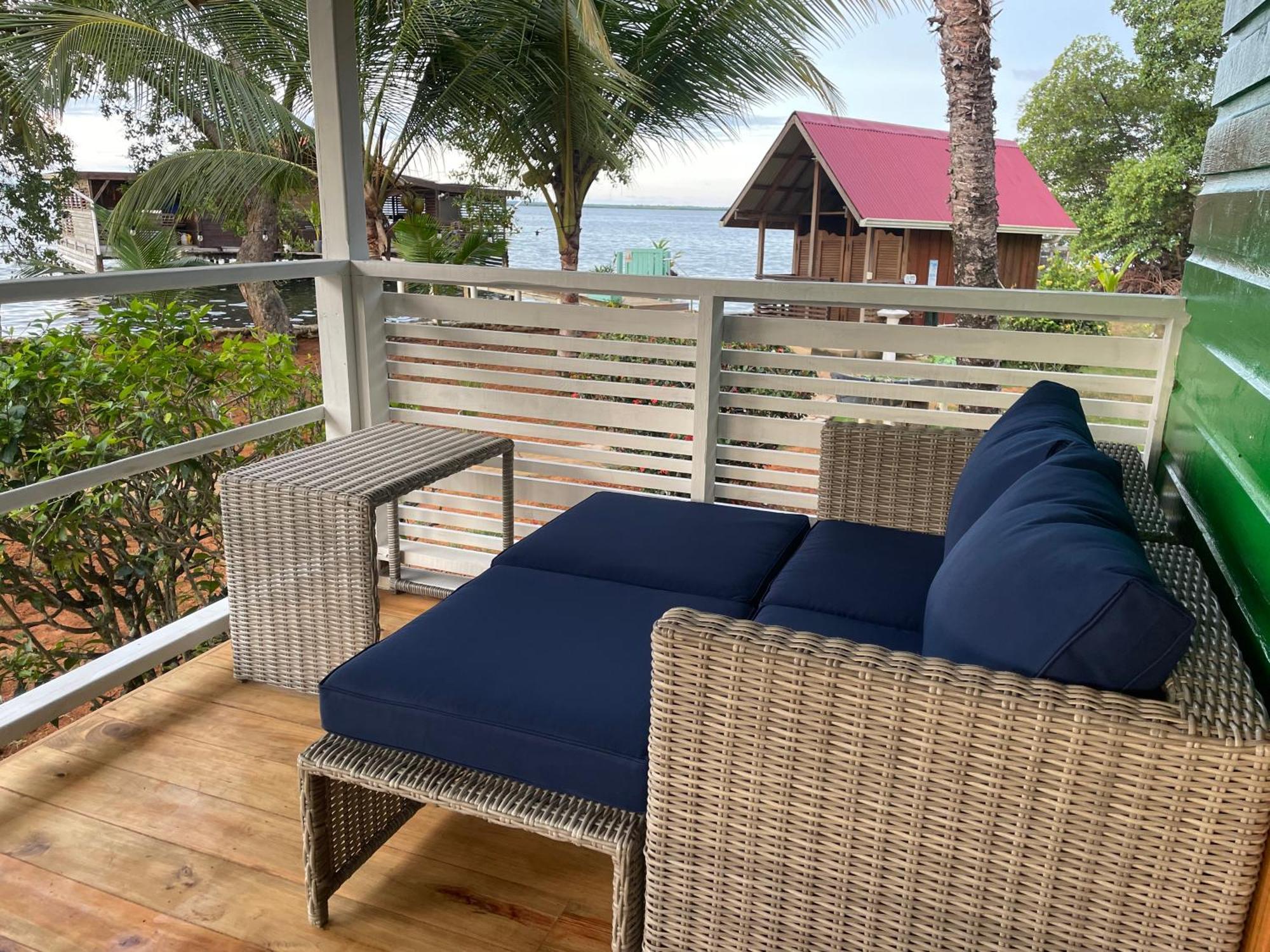 Dolphin Blue Paradise Bocas Town Luaran gambar